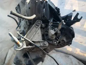 Foto de CAJA CAMBIOS RENAULT CLIO III referencia JR5164 foto 3
