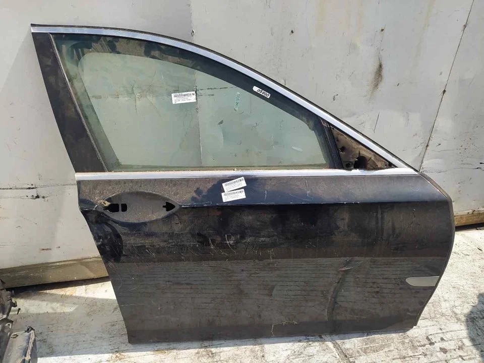 Foto de PUERTA DELANTERA DERECHA BMW SERIE 7 (F01/F02) 3.0 Turbodiesel (313 CV / 230 KW)