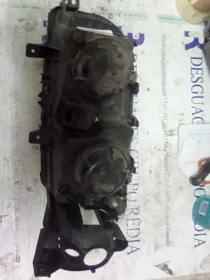 Foto de FARO DERECHO VOLVO S80 BERLINA referencia 8662856 foto 2