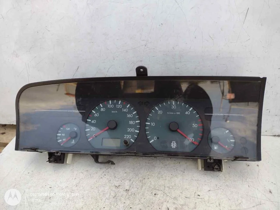 Foto de CUADRO INSTRUMENTOS CITROEN XANTIA BERLINA 1.9 Turbodiesel (90 CV / 66 KW) referencia 21624319
