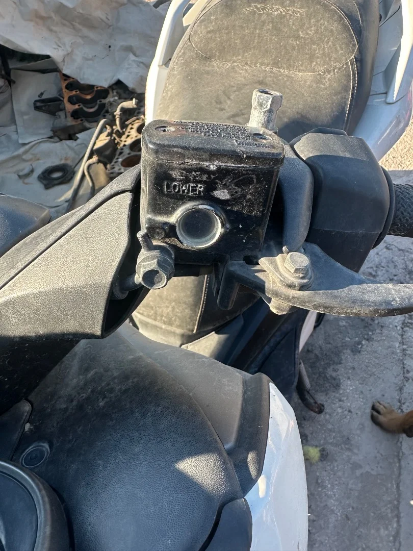 Foto de BOMBA FRENO TRASERA YAMAHA X-MAX 300 292 cm3 - 20.6 kW (0 CV / 0 KW)