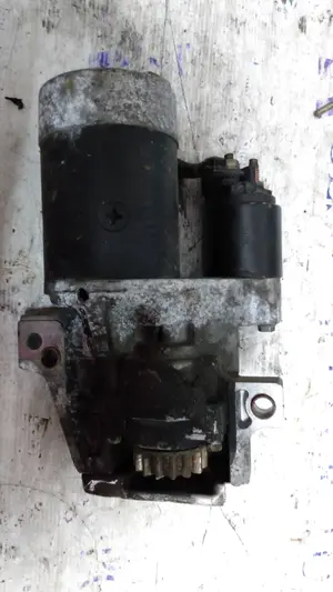 Foto de MOTOR ARRANQUE VOLKSWAGEN GOLF IV BERLINA (1J1)(10.1997) referencia 09A911023B foto 3