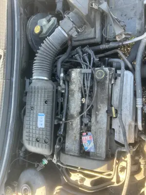 Foto de DESPIECE MOTOR FORD MONDEO FD BERL./TURNIER 1.8 16V CAT (116 CV / 85 KW)