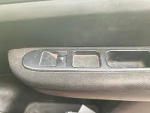Foto de MANDO ELEVALUNAS DELANTERO DERECHO PEUGEOT 307 BREAK / SW (S1)(04.2002) 2.0 16V HDi FAP CAT (RHR / DW10BTED4) (136 CV / 100 KW)