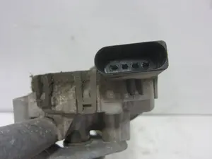 Foto de MOTOR LIMPIA DELANTERO SEAT IBIZA (6L1) 1.4 16V (101 CV / 74 KW) referencia 6L1955023E foto 3