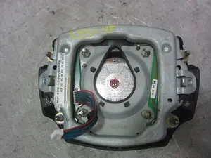 Foto de AIRBAG DELANTERO IZQUIERDO AUDI A6 BERLINA (4B2) 2.4 V6 30V CAT (BDV) (170 CV / 125 KW) referencia 8 E 880201AB foto 4