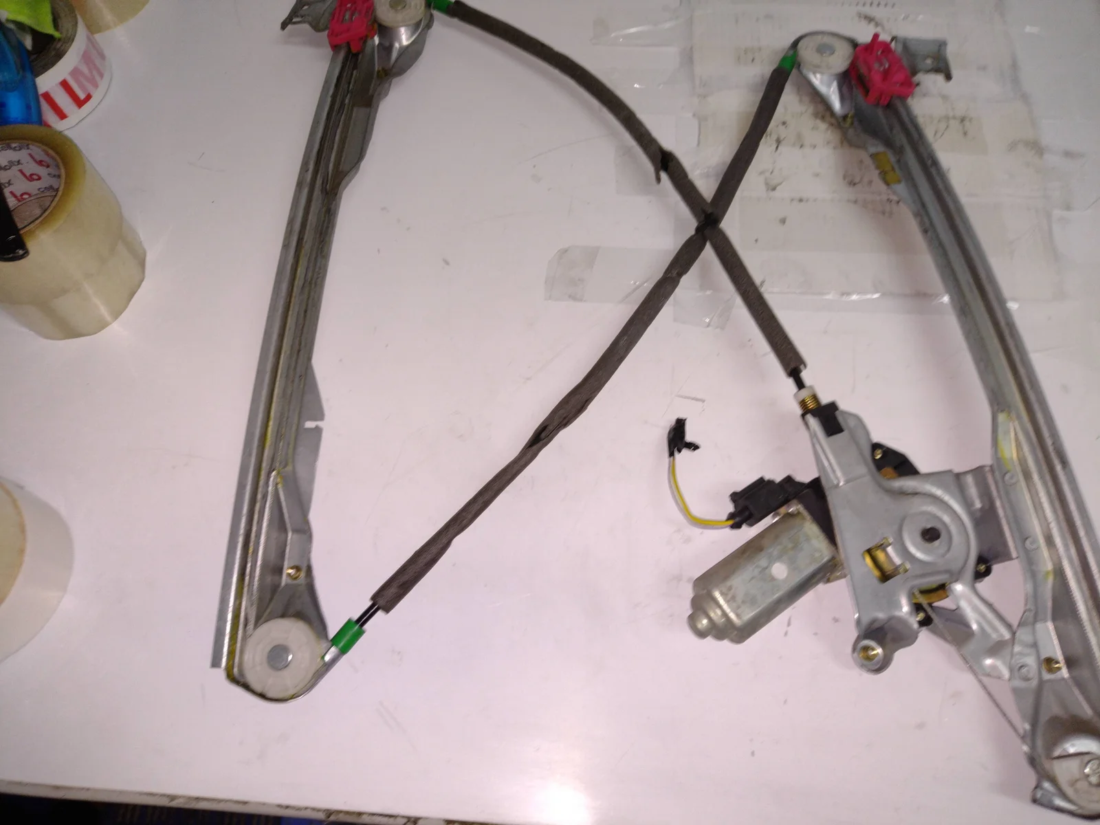 Foto de ELEVALUNAS DELANTERO DERECHO FORD FOCUS BERLINA (CAK) referencia XS4123200
