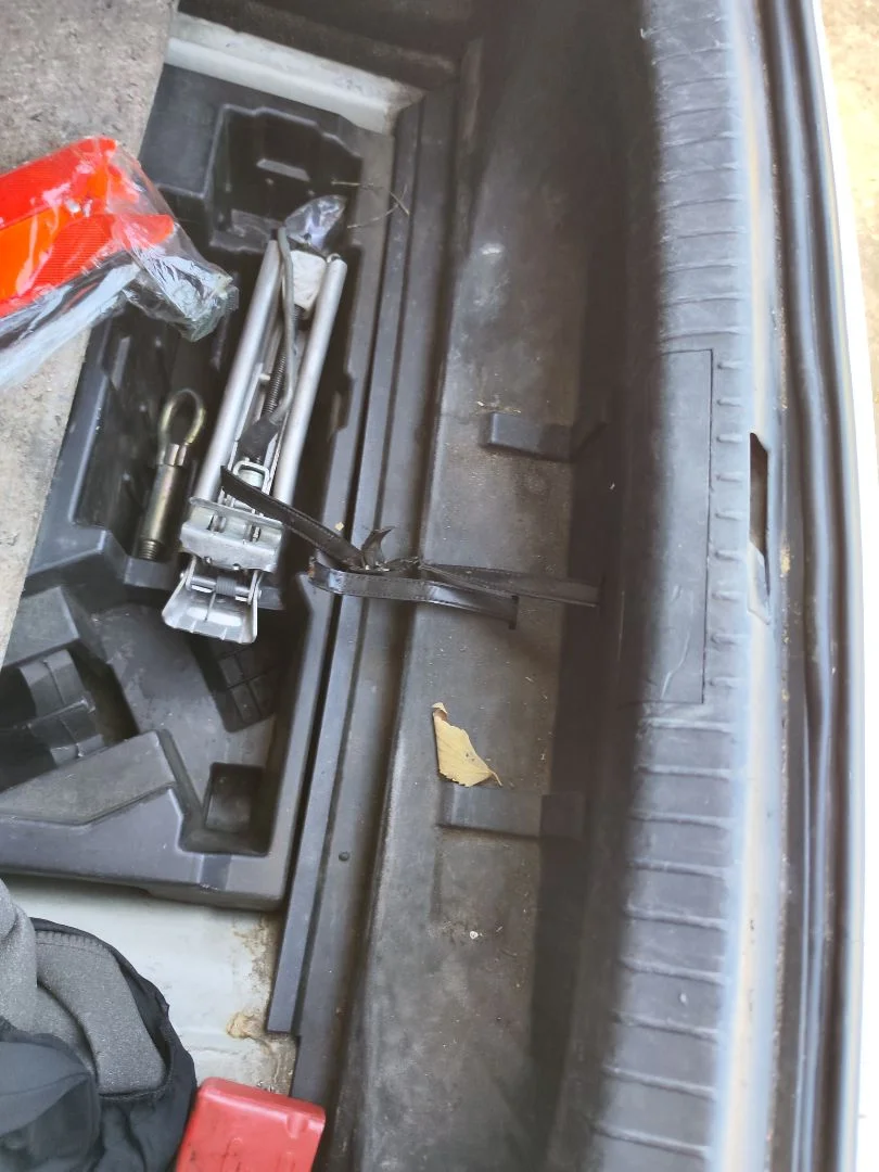 Foto de PANEL TRASERO SEAT CORDOBA BERLINA (6L2) 1.9 TDI (131 CV / 96 KW)