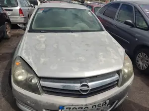 Foto de CAPO OPEL ASTRA H GTC 1.3 16V CDTI CAT (Z 13 DTH / L4I) (90 CV / 66 KW) referencia 93178717