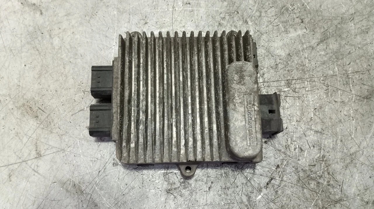 Foto de MODULO ELECTRONICO HONDA PCX 125 125 cm3 - 8.6 kW (0 CV / 0 KW) referencia KWNF-642-ED02