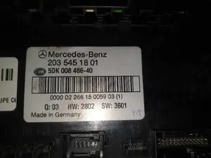 Foto de CAJA RELES / FUSIBLES MERCEDES-BENZ CLASE C (BM 203) SPORTCOUPE 2.2 CDI CAT (143 CV / 105 KW) referencia 2035451801 foto 6