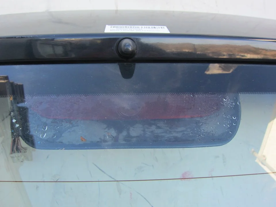 Foto de LUZ CENTRAL DE FRENO MAZDA 3 BERLINA (BK) 2.0 Diesel CAT (143 CV / 105 KW)