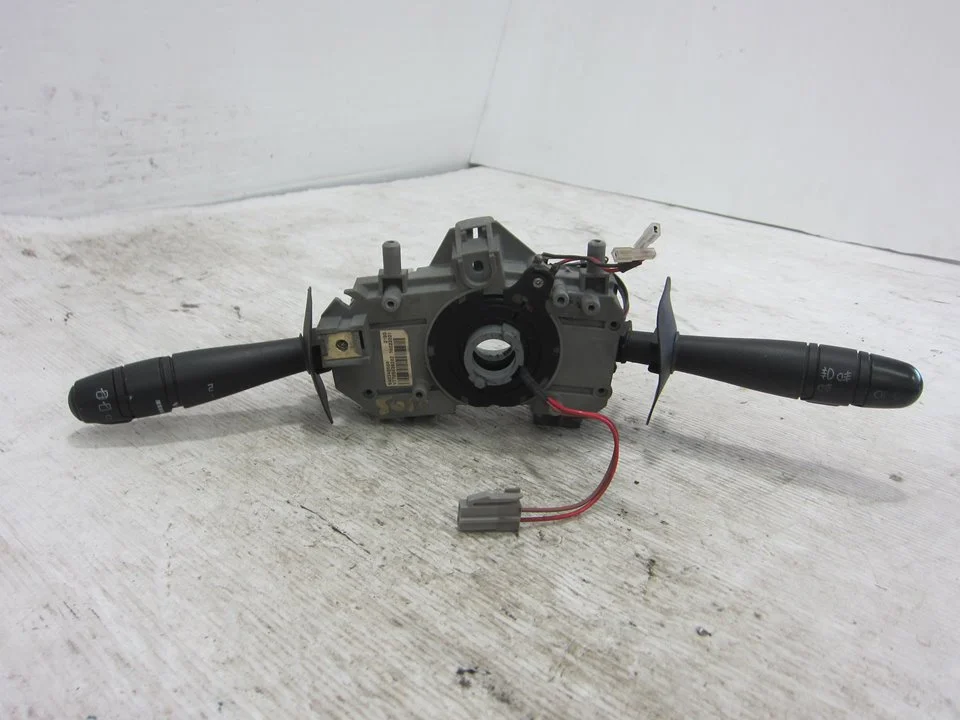 Foto de MANDO MULTIFUNCION RENAULT SCENIC I (JA...) 2.0 16V (140 CV / 103 KW) referencia 54034960A