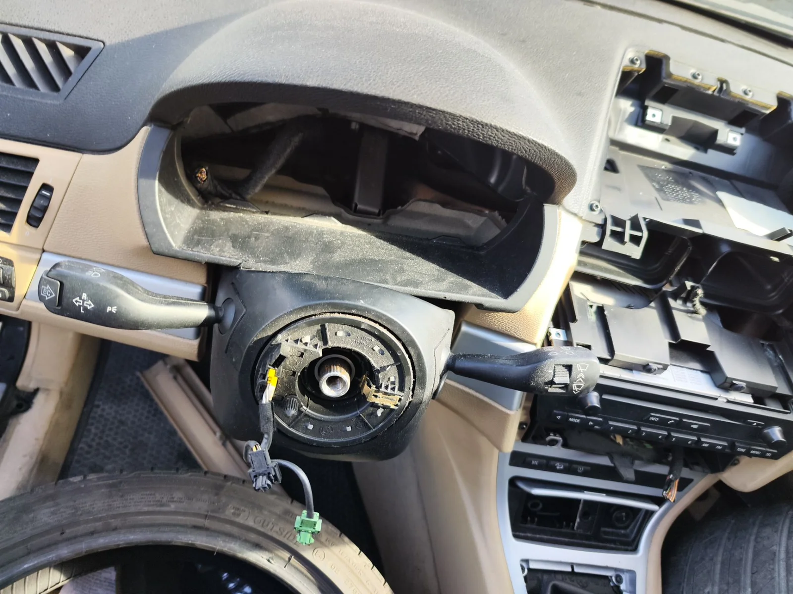 Foto de CALEFACCION ENTERA NORMAL BMW SERIE X3 (E83) 2.0 16V Diesel CAT (150 CV / 110 KW)