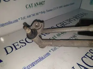 Foto de ARTICULACION LIMPIA DELANTERA SEAT TOLEDO (1M2) referencia 1M1955023F foto 3