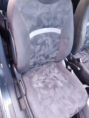 Foto de ASIENTO DELANTERO DERECHO SUZUKI ALTO (AMF310) 1.0 12V CAT (68 CV / 50 KW)