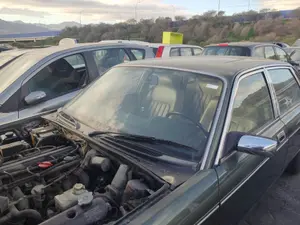 Foto de PARABRISAS JAGUAR XJ 4.0 CAT (222 CV / 163 KW)