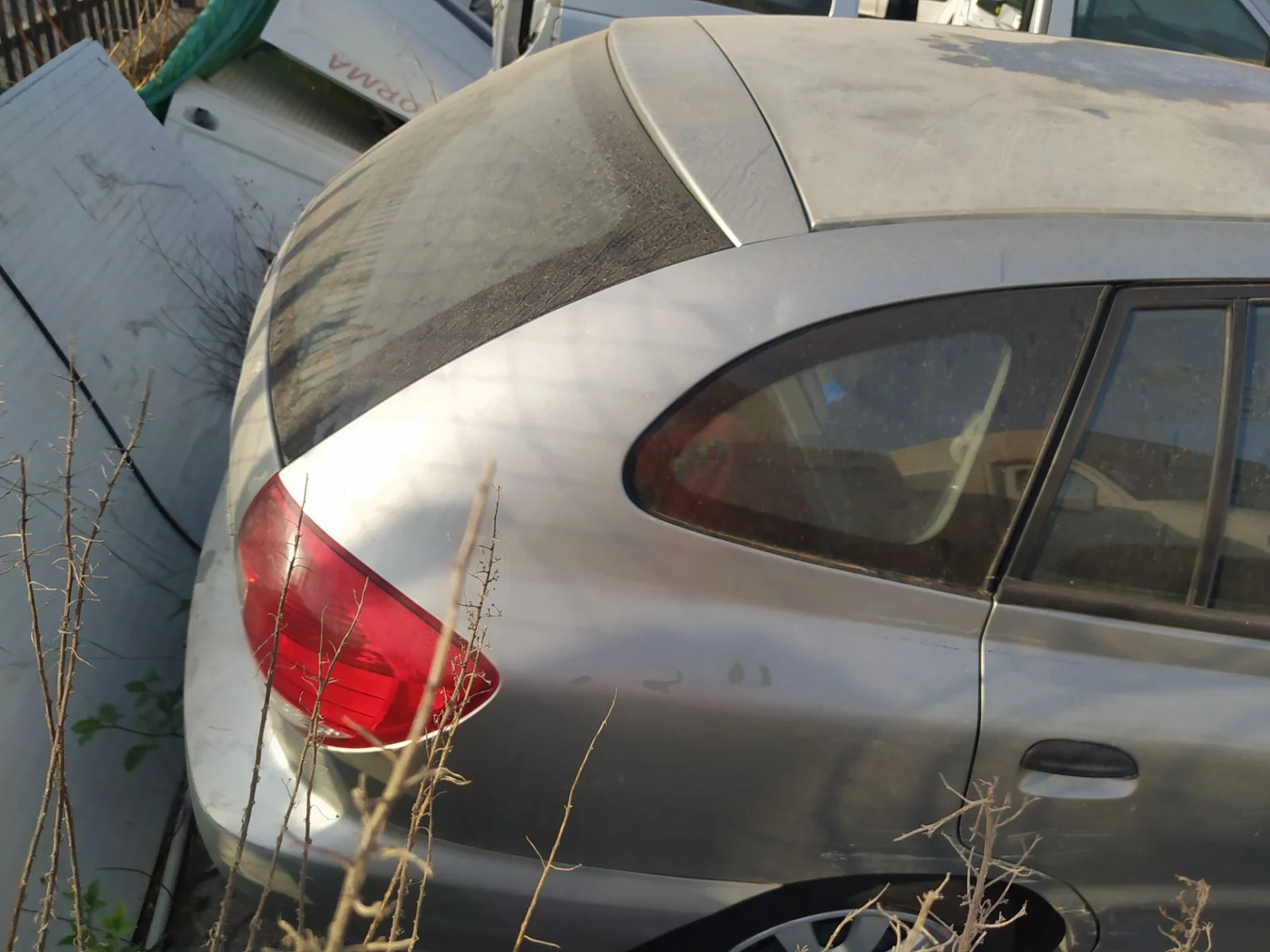 Foto de LUNA CUSTODIA TRASERA DERECHA KIA RIO (BC) 1.3 CAT (75 CV / 55 KW)
