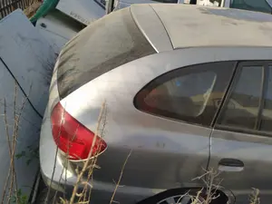 Foto de LUNA CUSTODIA TRASERA DERECHA KIA RIO (BC) 1.3 CAT (75 CV / 55 KW)