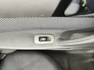 Foto de MANDO ELEVALUNAS TRASERO IZQUIERDO CHEVROLET LACETTI 1.6 CAT (109 CV / 80 KW)