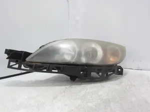 Foto de FARO IZQUIERDO MAZDA 3 BERLINA (BK) 2.0 Diesel CAT (143 CV / 105 KW) referencia BP4K50161LH