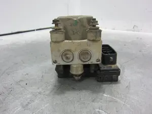 Foto de ABS TOYOTA YARIS (NCP1/NLP1/SCP1) 1.4 Turbodiesel CAT (75 CV / 55 KW) referencia 8954152230 foto 6