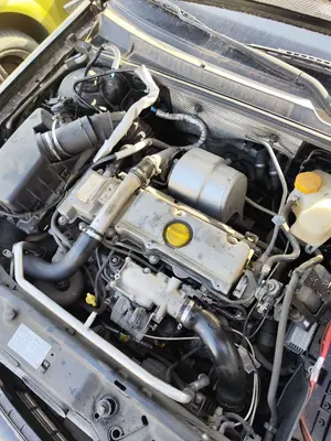 Foto de MOTOR COMPLETO OPEL VECTRA C BERLINA 2.2 16V DTI CAT (Y 22 DTR / L50) (125 CV / 92 KW) referencia Y22DTR foto 2
