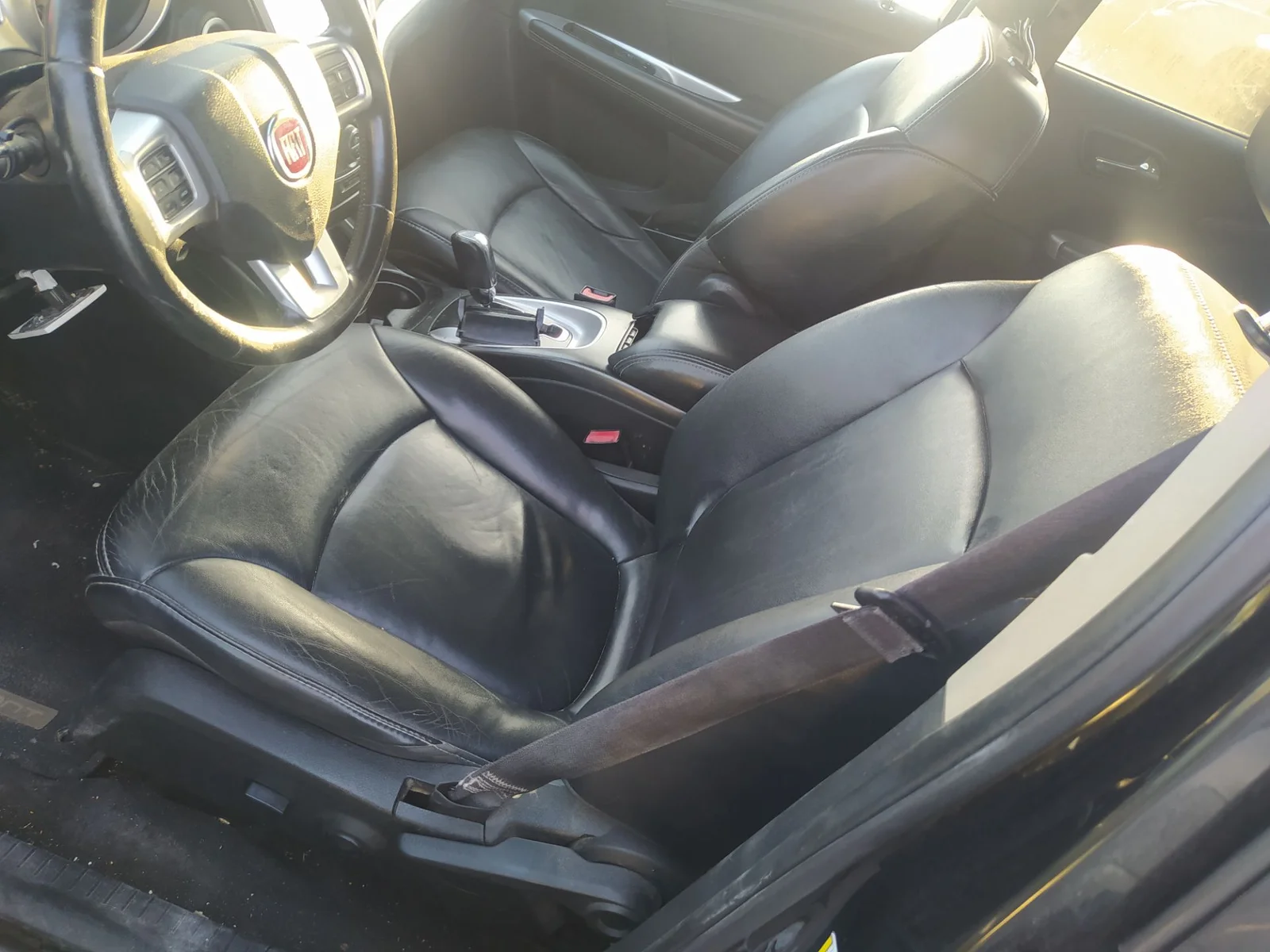 Foto de ASIENTO DELANTERO IZQUIERDO FIAT FREEMONT (345) 2.0 16V Multijet CAT (170 CV / 125 KW)