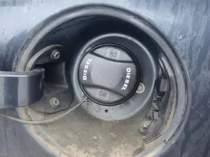 Foto de TAPON COMBUSTIBLE CHEVROLET CAPTIVA 2.0 Diesel CAT (150 CV / 110 KW)
