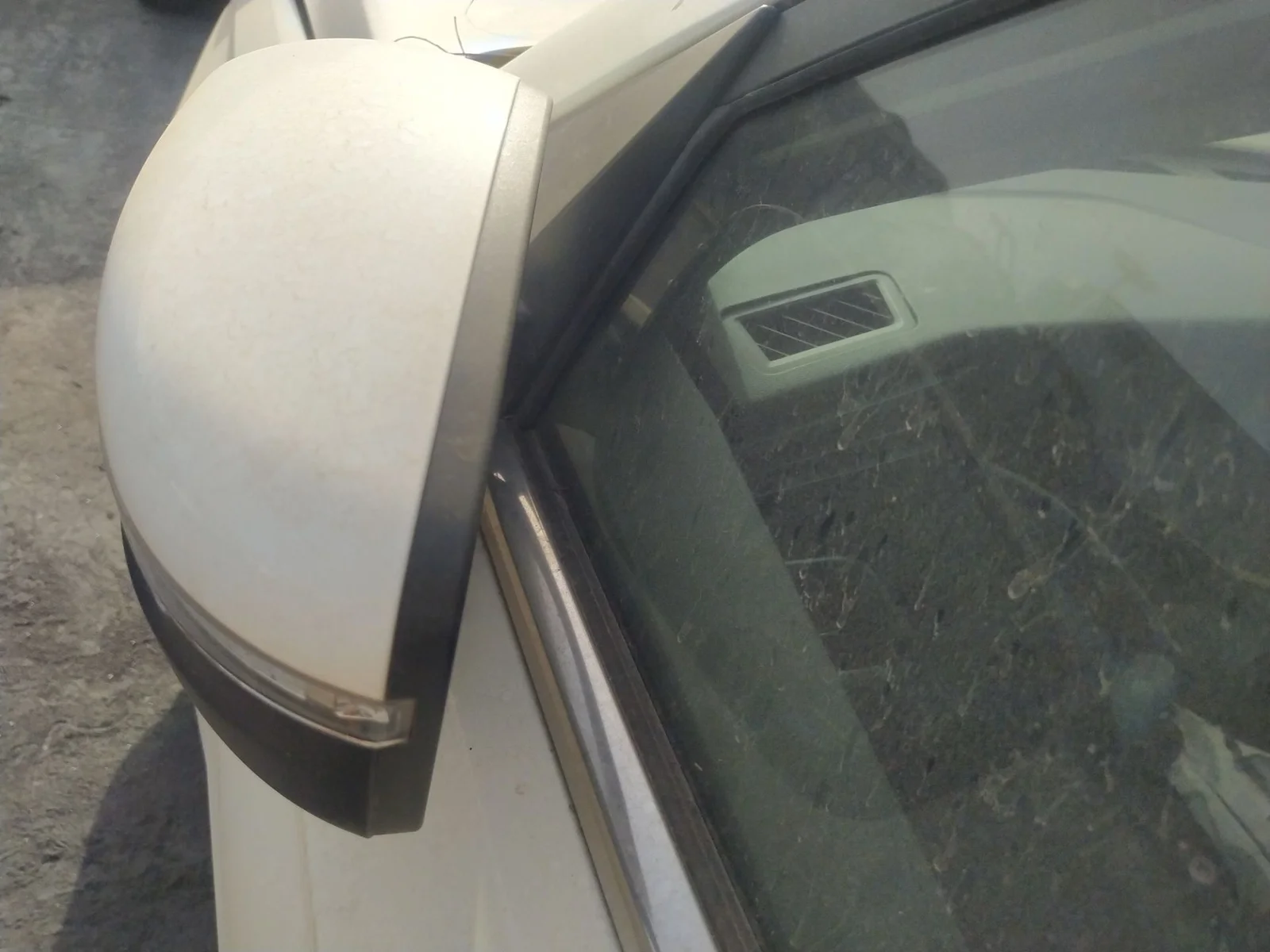 Foto de RETROVISOR IZQUIERDO SSANGYONG KORANDO 1.6 Turbodiesel CAT (136 CV / 100 KW) referencia 7893034020LAK