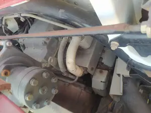 Foto de TUBO PRESION DIRECCION ASISTIDA MITSUBISHI CANTER 3.0 Diesel (125 CV / 92 KW)