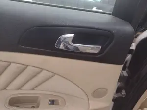 Foto de MANETA INTERIOR TRASERA IZQUIERDA ALFA ROMEO 159 (140) 1.9 JTD (M) 16V CAT (150 CV / 110 KW)