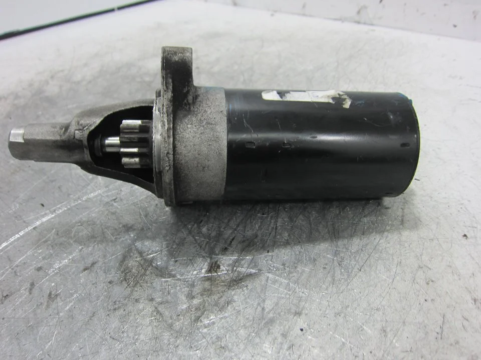 Foto de MOTOR ARRANQUE AUDI A4 AVANT (8E) 2.5 V6 24V TDI (163 CV / 120 KW) referencia 0001109066