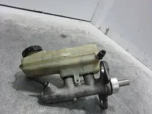Foto de BOMBA FRENO RENAULT MEGANE II BERLINA 3P 1.9 dCi Diesel (120 CV / 88 KW) referencia 320671110 foto 7