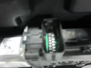 Foto de ELEVALUNAS DELANTERO IZQUIERDO SEAT IBIZA BERLINA (6J5) 1.2 TDI (75 CV / 55 KW) referencia 6J4837401D foto 3