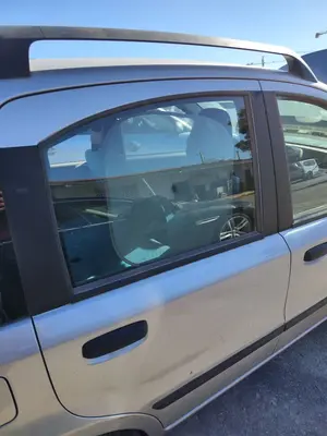 Foto de LUNA TRASERA DERECHA FIAT II PANDA (169) 1.2 CAT (60 CV / 44 KW)