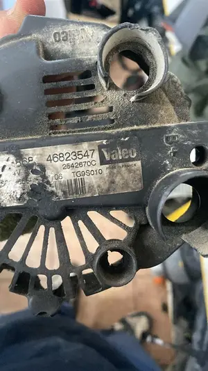 Foto de ALTERNADOR FIAT II PUNTO (188) BERLINA 1.2 CAT (60 CV / 44 KW) referencia 46823547 foto 5