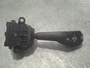 Foto de MANDO INTERMITENTES BMW SERIE X5 (E53) 3.0 Turbodiesel CAT (218 CV / 160 KW) referencia 8363668