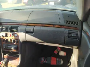 Foto de AIRBAG DELANTERO DERECHO MERCEDES-BENZ CLASE E (BM 210) BERLINA 2.7 CDI 20V CAT (170 CV / 125 KW) referencia A2108600805
