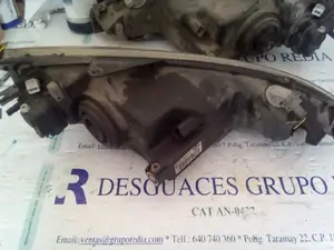 Foto de FARO IZQUIERDO PEUGEOT 206 SW referencia 9640559580 foto 2