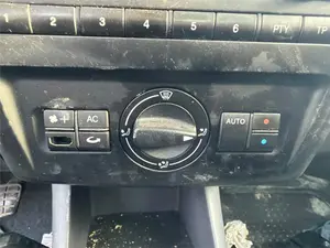 Foto de MANDO CALEFACCION / AIRE ACONDICIONADO SEAT CORDOBA BERLINA (6K2)