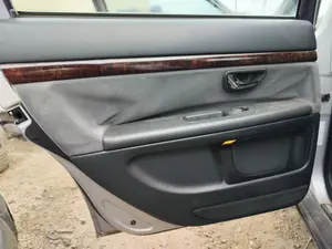Foto de GUARNECIDO PUERTA TRASERA IZQUIERDA VOLVO S80 BERLINA 2.4 CAT (140 CV / 103 KW)