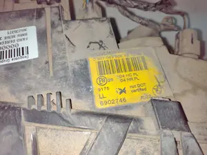 Foto de FARO DERECHO BMW SERIE 3 BERLINA (E46) referencia 0301089206 foto 2