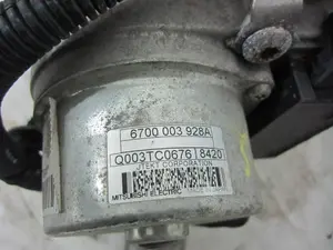 Foto de CREMALLERA DIRECCION PEUGEOT 208 1.2 12V e-VTi / PureTech (81 CV / 60 KW) referencia 6700003928A foto 2
