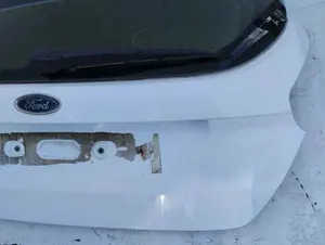 Foto de NO IDENTIFICADO FORD FOCUS SPORTBREAK (CB8) 1.6 TDCi CAT (95 CV / 70 KW) foto 4