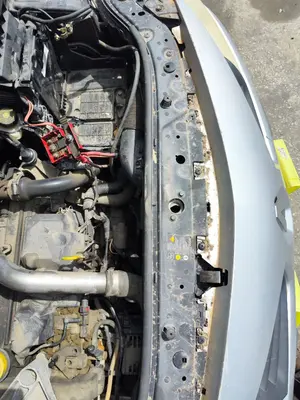 Foto de PANEL FRONTAL RENAULT MEGANE II GRANDTOUR 1.5 dCi Diesel CAT (86 CV / 63 KW)