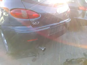 Foto de PARAGOLPES TRASERO ALFA ROMEO 147 (190) 1.9 JTD CAT (110 CV / 81 KW) foto 2