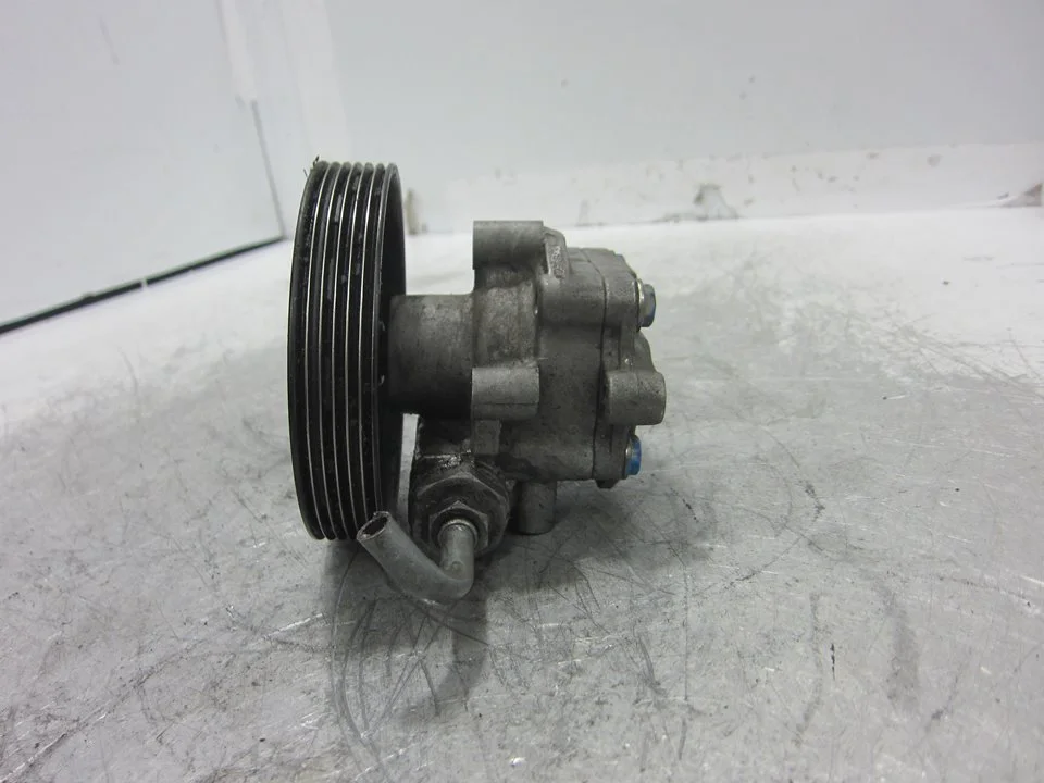 Foto de BOMBA DIRECCION FORD FIESTA (CB1) 1.4 TDCi CAT (68 CV / 50 KW) referencia 2SC6C3A696DDES
