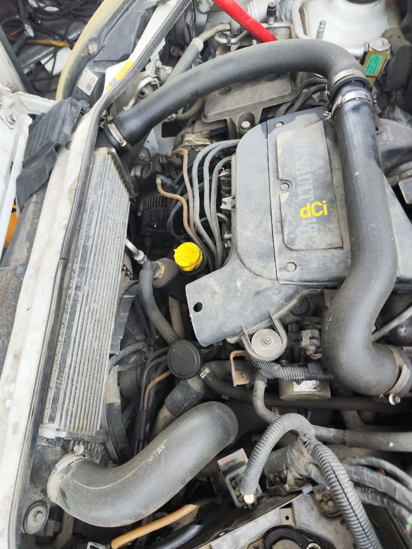 Foto de MOTOR COMPLETO RENAULT KANGOO I (F/KC0) 1.9 dCi Diesel CAT (84 CV / 62 KW)