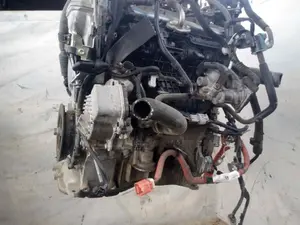 Foto de MOTOR COMPLETO TOYOTA YARIS (P13) 1.5 16V CAT (Híbrido) (75 CV / 55 KW) referencia 1NZFXE X1NP92 foto 8